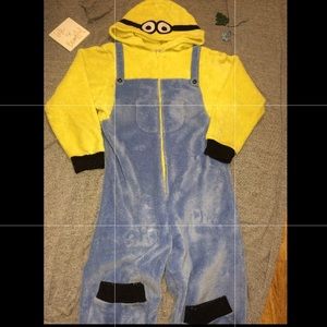 H&M minion wenzy